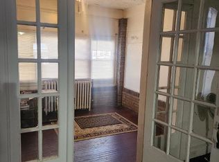 6541 N Smedley St, Philadelphia, PA 19126