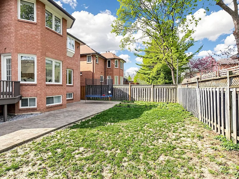 280 Kingsdale Ave — Photo 41