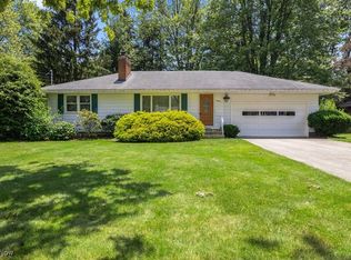 39561 Robert Ln, Elyria, OH 44035