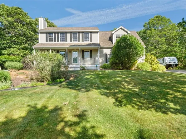 79 Clearview Dr, Richmond, RI 02892
