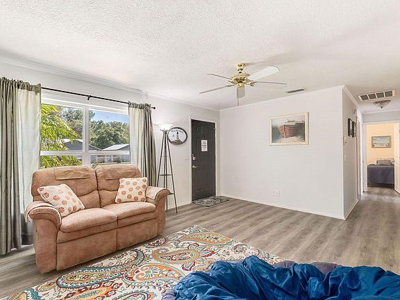 5th image of 116 Palm Trl