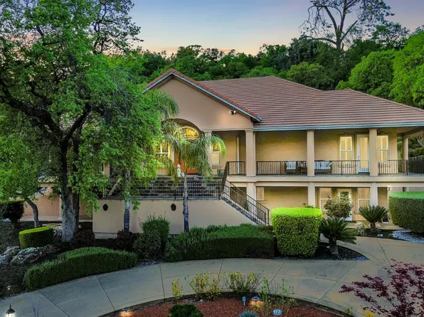 2398 Clubhouse Dr, Rocklin, CA 95765