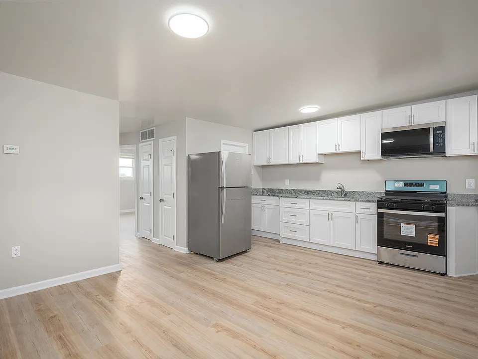 1701 Elrino St #T
