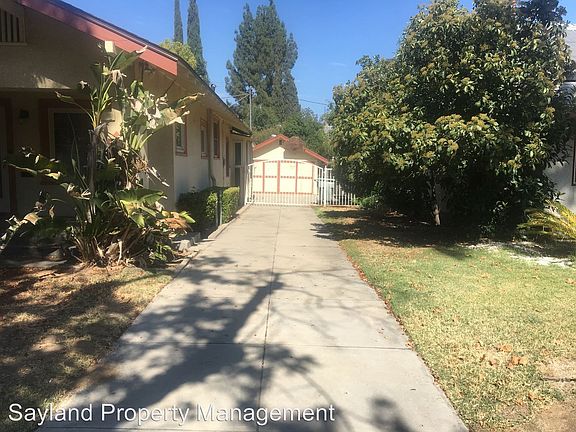 3rd image of 1502 N Roosevelt Ave
