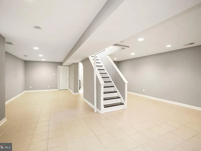 1518 Gingerwood Ct — Photo 29