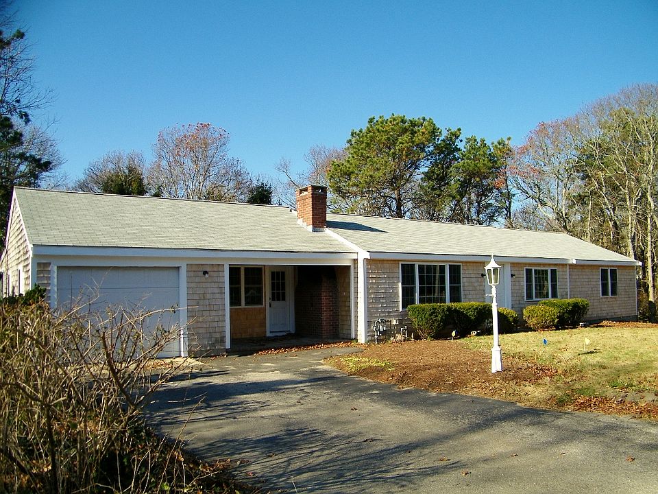 1st image of 111 Long Pond Dr