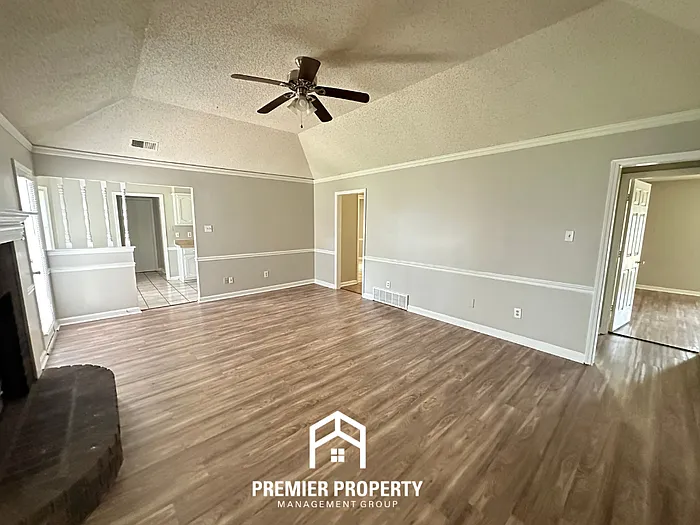 6678 Steeple Chase Cir — Photo 11