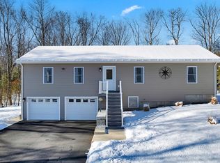 103 Daniel Shays Hwy, Belchertown, MA 01007