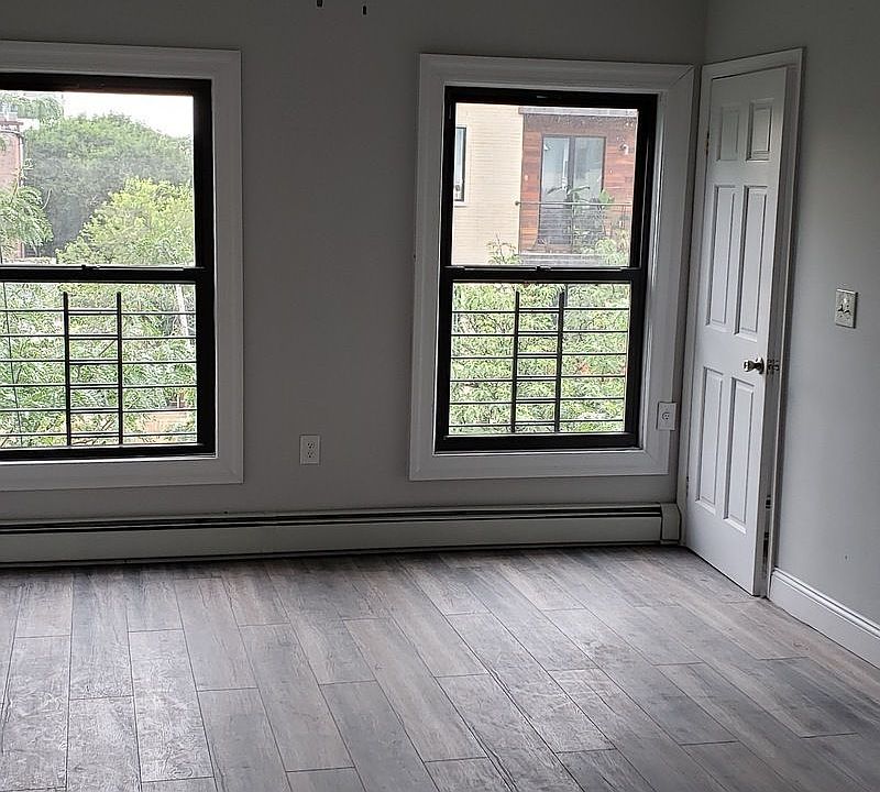 1st image of 306 Franklin Ave APT 3