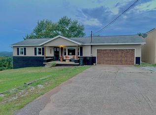 4390 Taylors Ridge Rd, Proctor, WV 26055