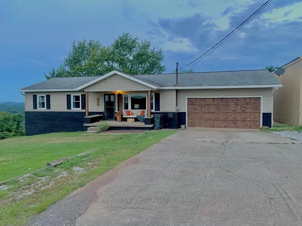 4390 Taylors Ridge Road, Proctor, WV 26055