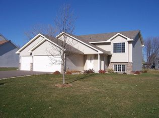 10204 53rd St NE, Albertville, MN 55301