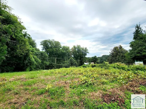 107 Sellers St, Martinsville, VA 24112