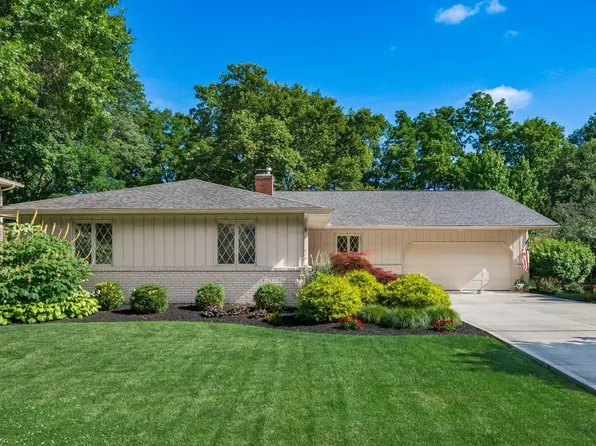 1546 Oakview Dr, Columbus, OH 43235
