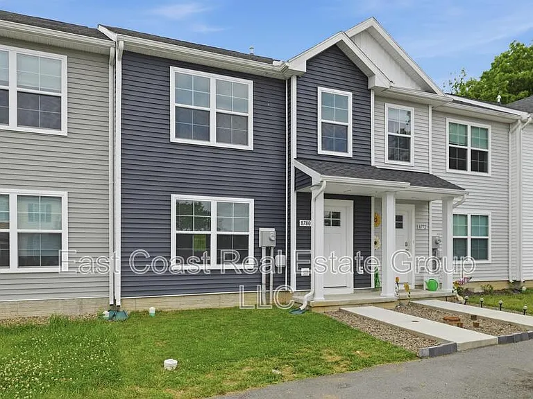 8780 Hillside Way — Photo 3