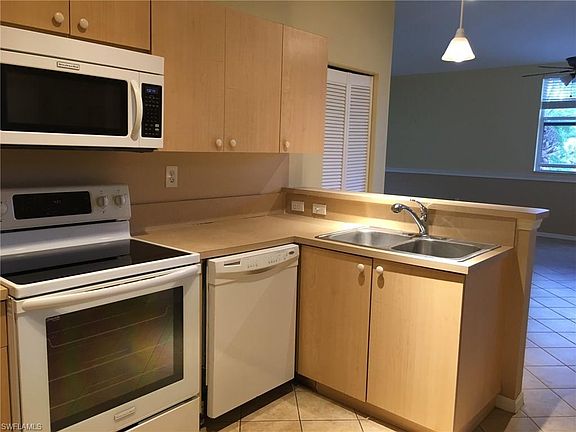4th image of 15550 Bellamar Dr APT 1622