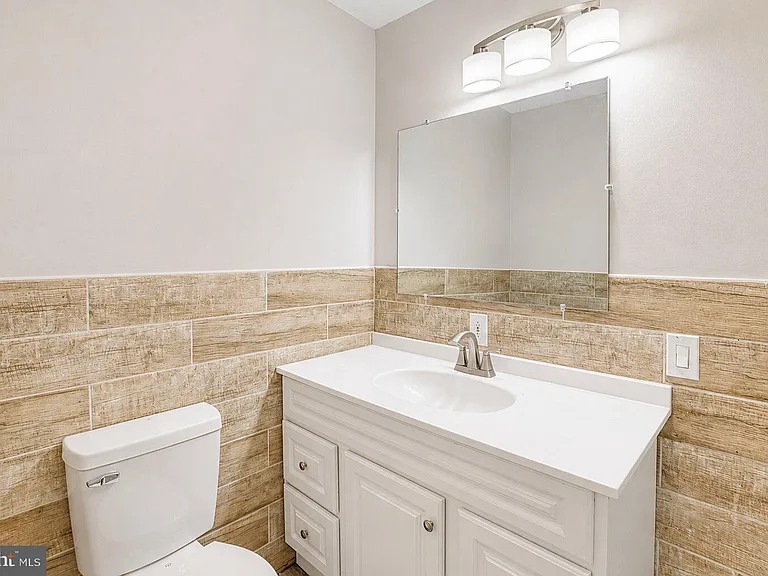 1723 Rachael St #B — Photo 15