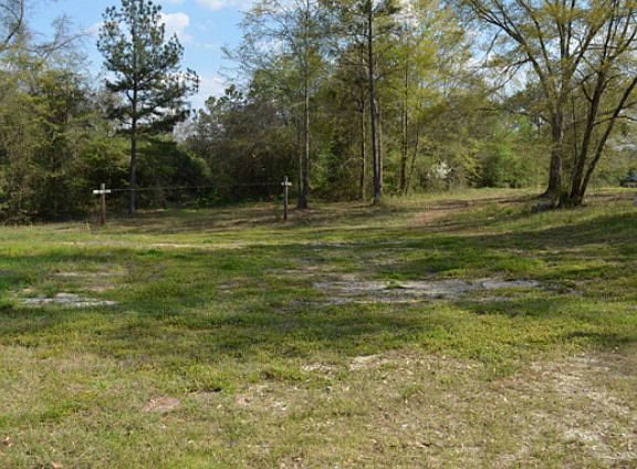 4th image of 759 Lee Road 11
