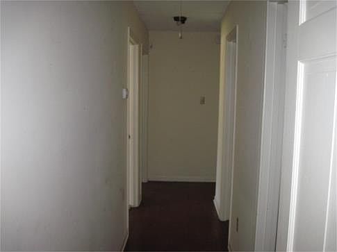4th image of 2572 Glenlivet Dr