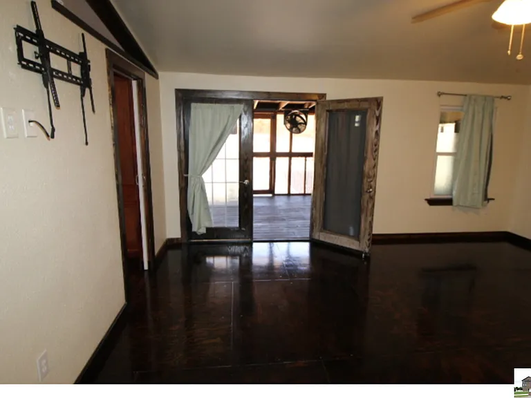 2809 Connell St — Photo 15