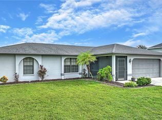 1603 Covington Meadows Cir, Lehigh Acres, FL 33936