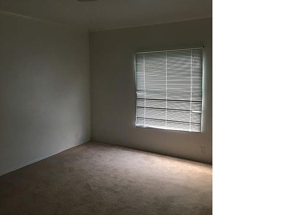 4th image of 11726 Greensbrook Forest Dr