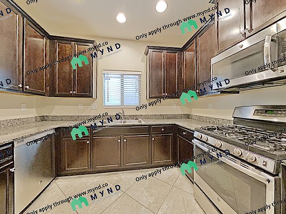 5th image of 9586 Volk Ave