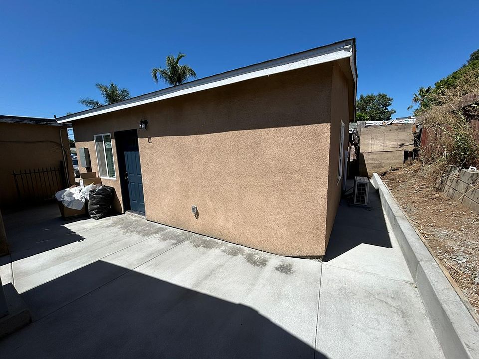 1st image of 809 N Citrus Ave #2