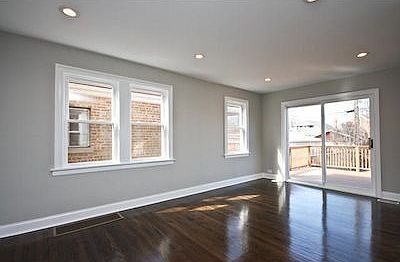 4th image of 2030 N Oak Park Ave