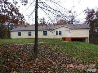 126 Ehmler Ln, Elsberry, MO 63343