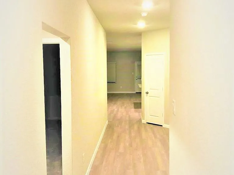 2810 Calandra Lark — Photo 6