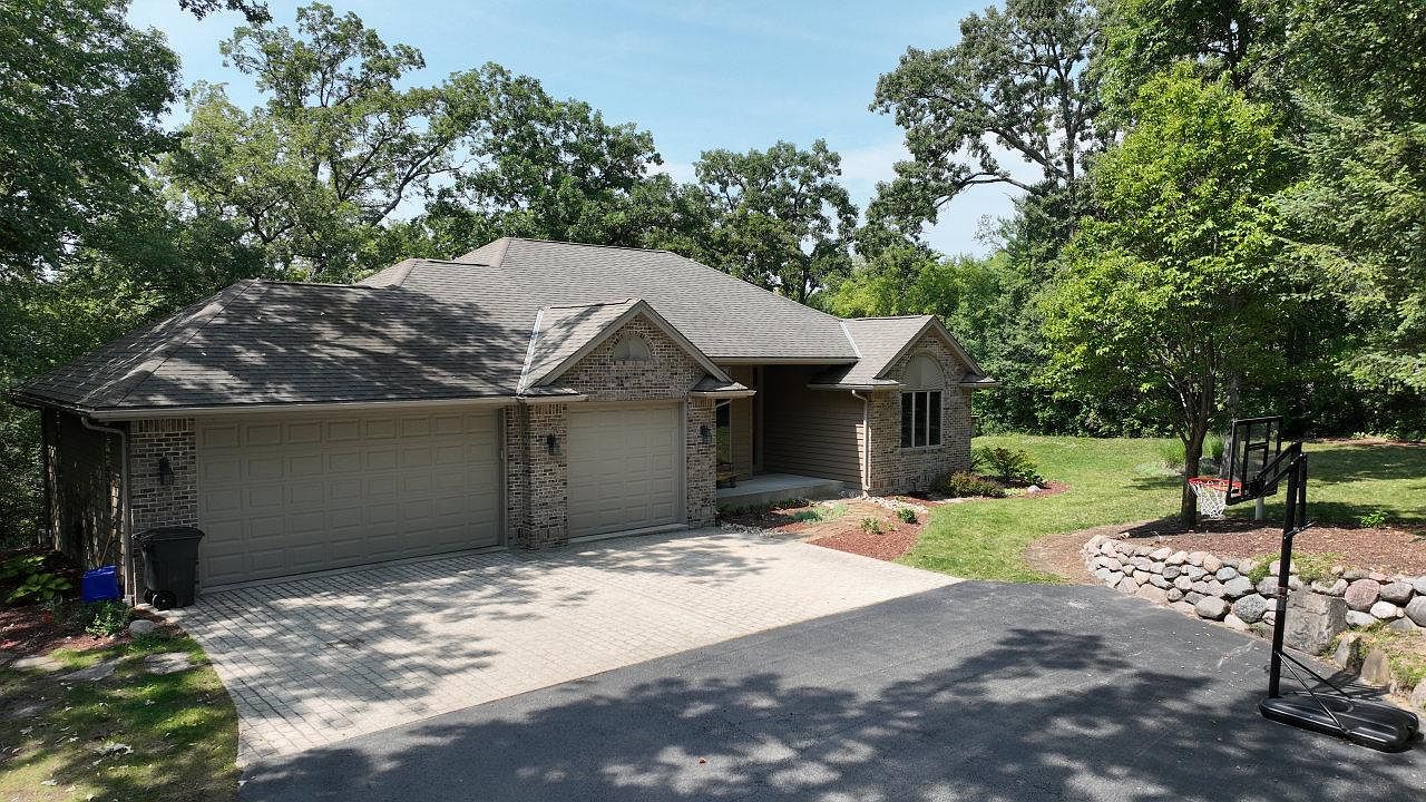 1000 South Honey Lake ROAD, Burlington, WI 53105 Zillow