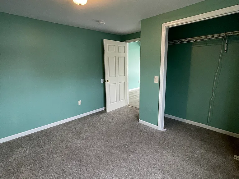 249 Warren St #8 — Photo 9
