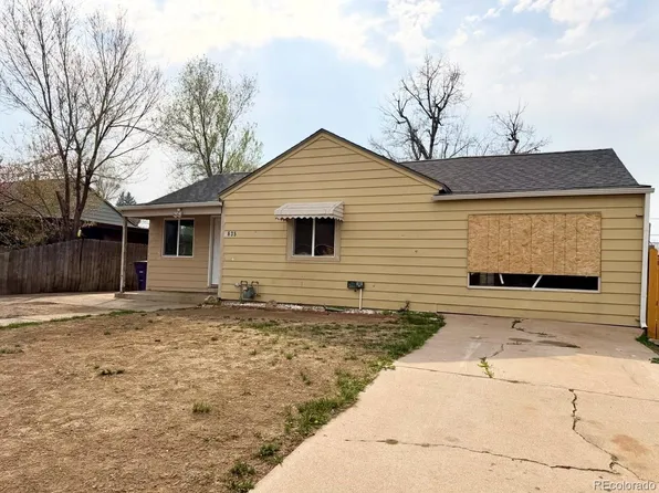 1635 S Quivas Street, Denver, CO 80223