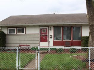 704 W 34th St, Anderson, IN 46013