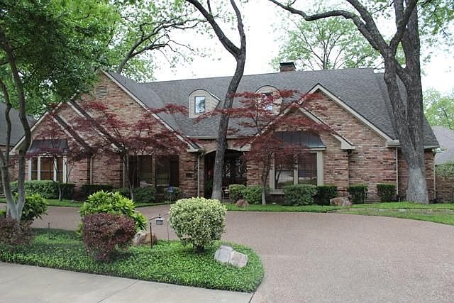 1st image of 18709 Stoneridge Dr