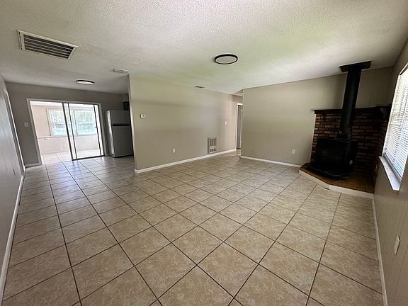 2nd image of 4628 Date Palm Dr