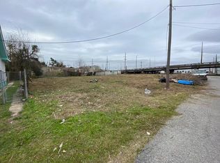 2559 Industry St, New Orleans, LA 70122