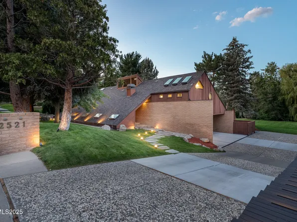 2521 Lake Ridge Shores Cir, Reno, NV 89519