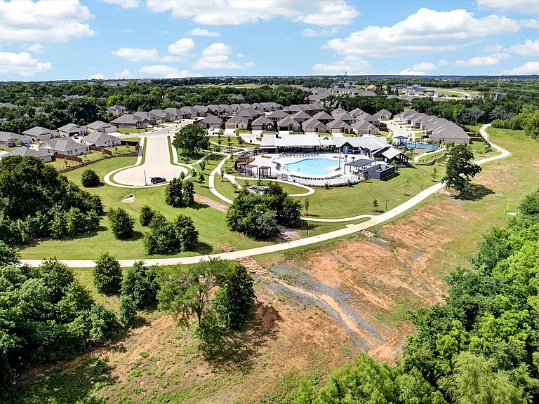 12112 Steeplechase Dr — Photo 31
