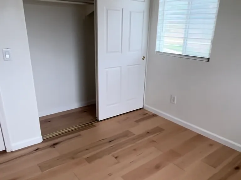 604 Allison Ln — Photo 5