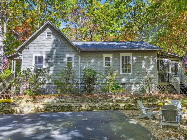 512 Cliff Ridge Dr, Cleveland, SC 29635