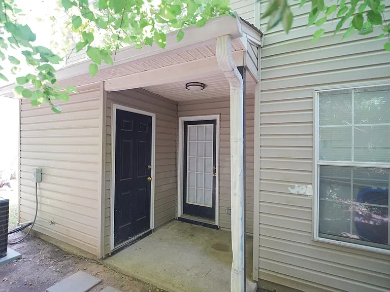 2446 Talco Hills Dr — Photo 26