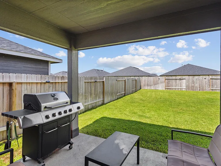 7510 Carson Ct — Photo 18
