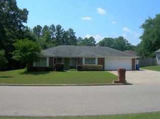 304 Monterrey Ln, White Oak, TX 75693
