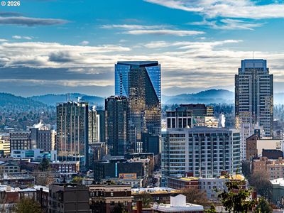 550 SW 10th Ave #2301, Portland, OR, 97205