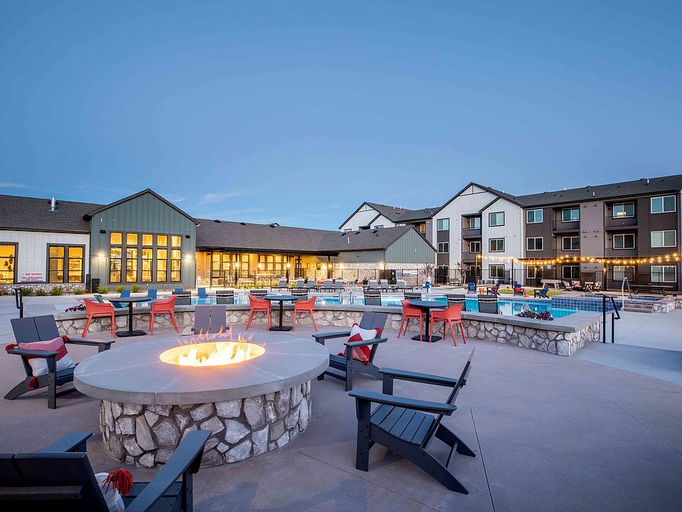 Outdoor Fire Pit