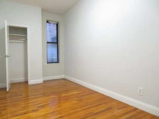 Rented by Bohemia Realty Group | media 6