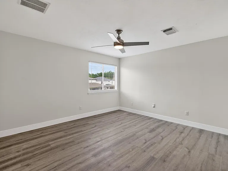 918 Ivycroft Ln — Photo 18