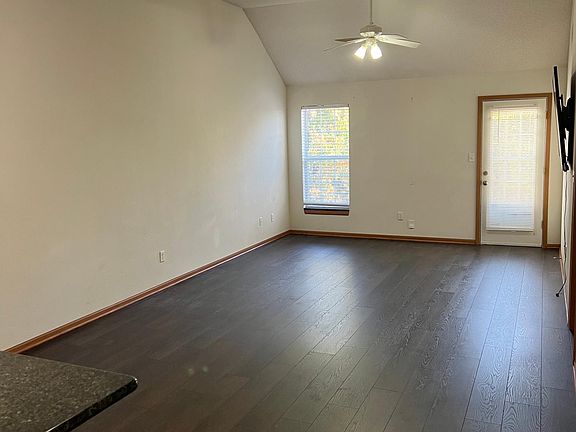 2nd image of 1904 S Powahatan Ct